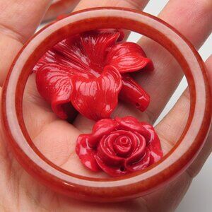 "Natural Jade bangle +   REE manmade Coral carved figurine 50mm "